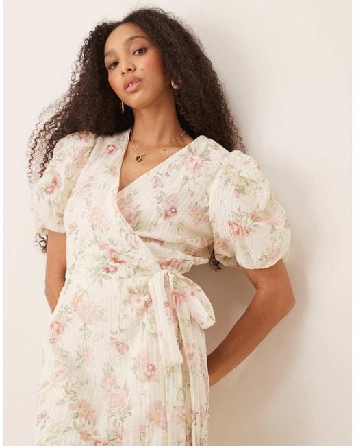 Gina Tricot Natural Puff Short Sleeve V Neck Wrap Tie Front Midi Dress