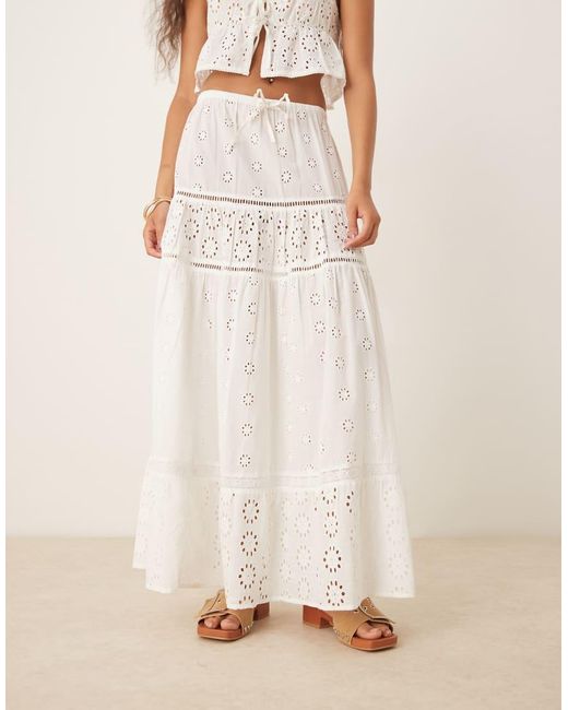 Iisla & Bird Natural Broderie Maxi Tiered Beach Skirt Co-ord