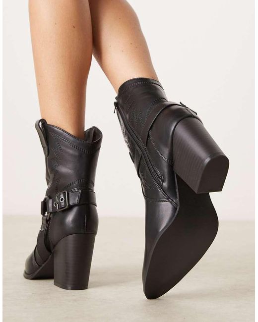 Botines Negros De Tacón De Estilo Wéstern De Glamorous de color Black