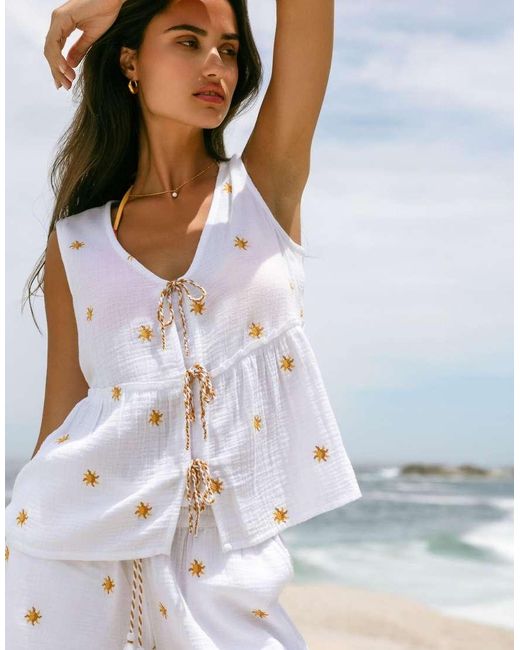 Chelsea Peers Green Cotton Cheesecloth Embroidered Sunburst Cami Top