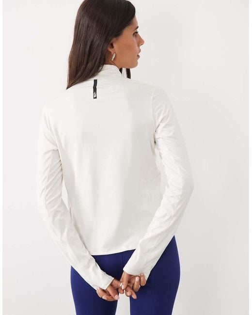 The North Face White Jaida 1/4 Zip