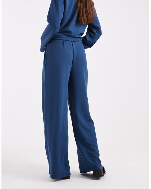 Vero Moda Blue Soft Wide Leg jogger Co-ord