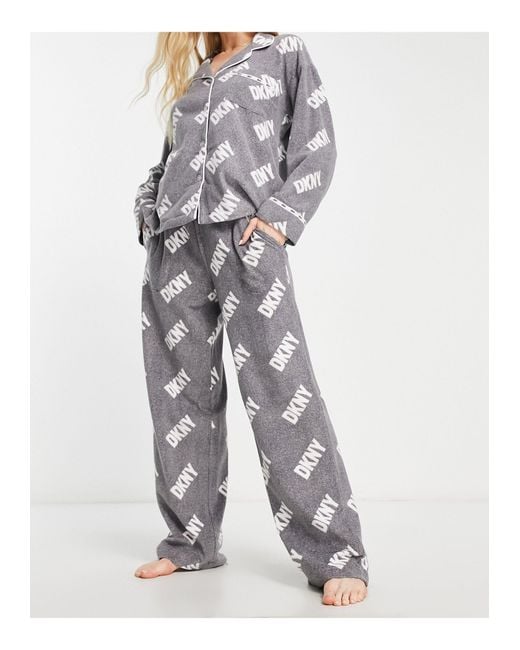 DKNY White Stretch Fleece Logo Printed Gift Wrapped Revere Top And Trouser Pyjama Set