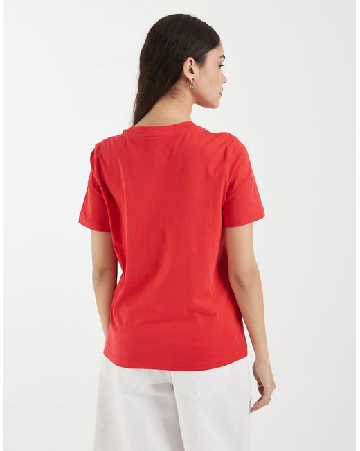 Vero Moda Red T-shirt