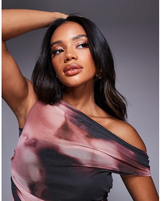ASOS Multicolor – kurzärmliges, schulterfreies oberteil aus gerafftem netzstoff mit abstraktem print