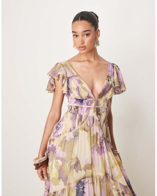 ASOS Gerimpelde Maxi-Jurk Met Fladdermouwen En Ongelijke Zoom in het Natural