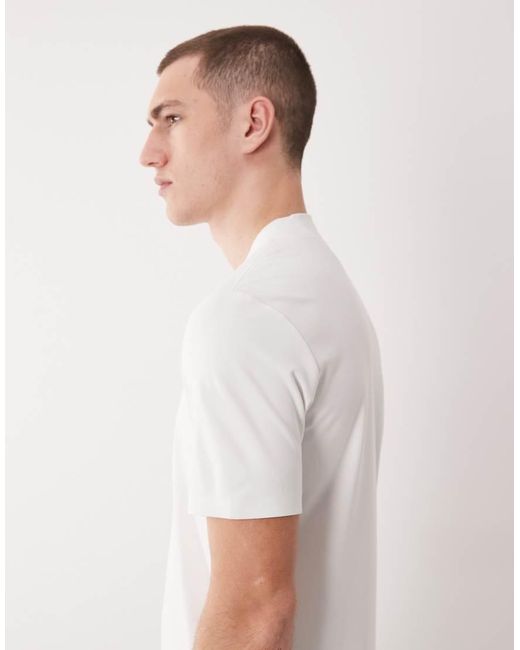 Mango White Performance Thermal Insulating T-shirt for men