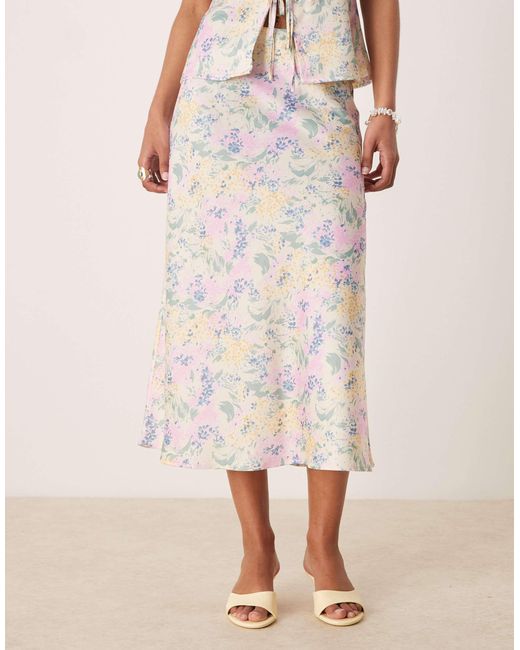 Y.A.S Natural – midirock aus satin mit wiesenblumenmuster, kombiteil