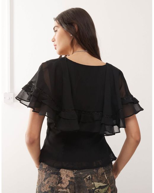 Reclaimed (vintage) Black Tea Top With Cape Collar