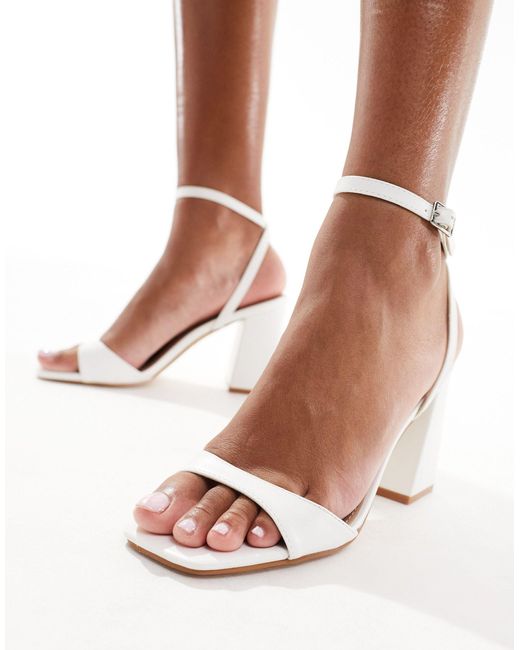 Wink 2 - sandales à talon carré Raid en coloris White