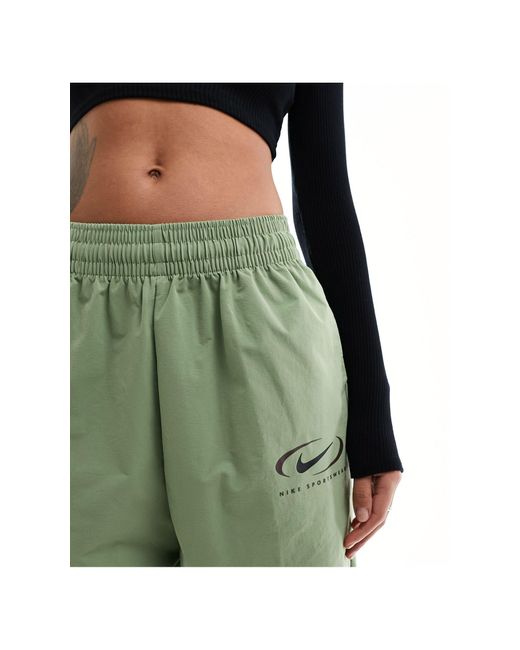 Nike Green – swoosh – fallschirm-jogginghose aus webstoff