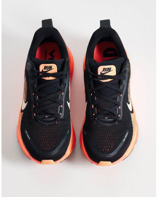 Nike Black Vomero 18 Trainers