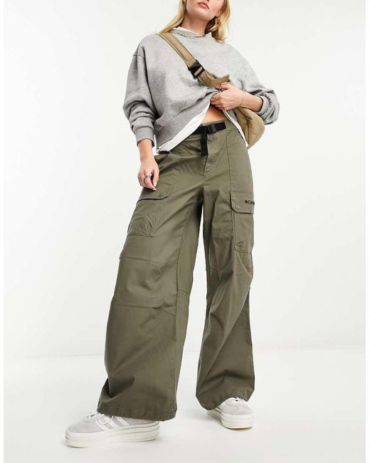 Columbia White Wallowa Cargo 2.0 Pants
