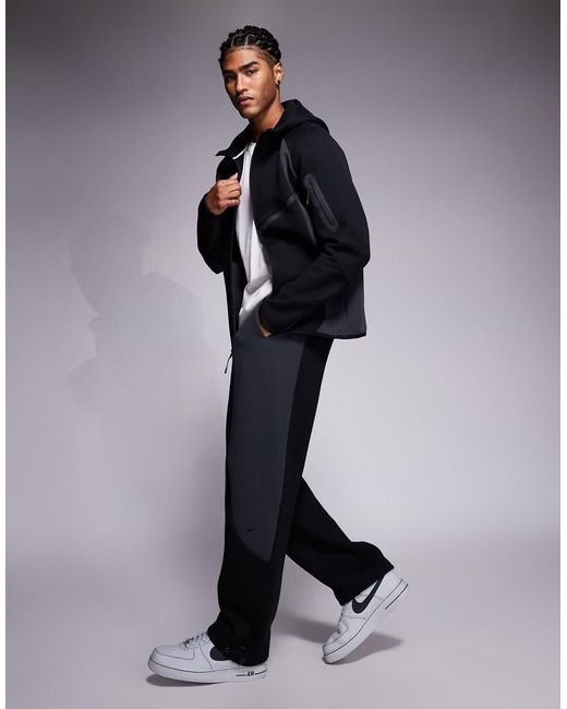 Nike Blue Tech Fleece Pro Joggers for men