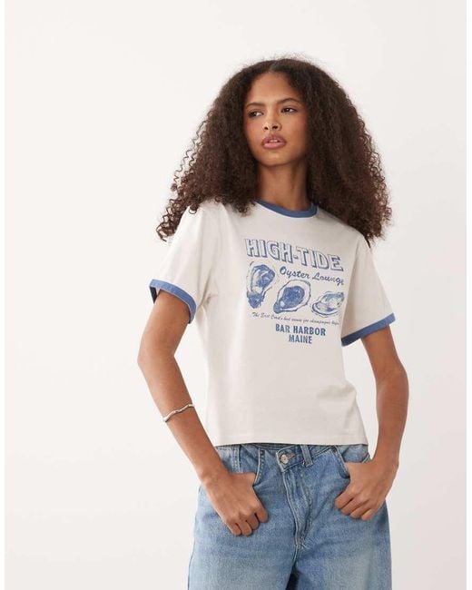 Abercrombie & Fitch White Coastal Graphic T-shirt