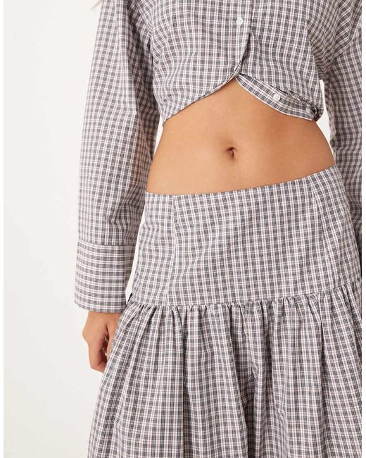 ASOS Geruite Maxi Rok Met Verlaagde Taille in het Gray