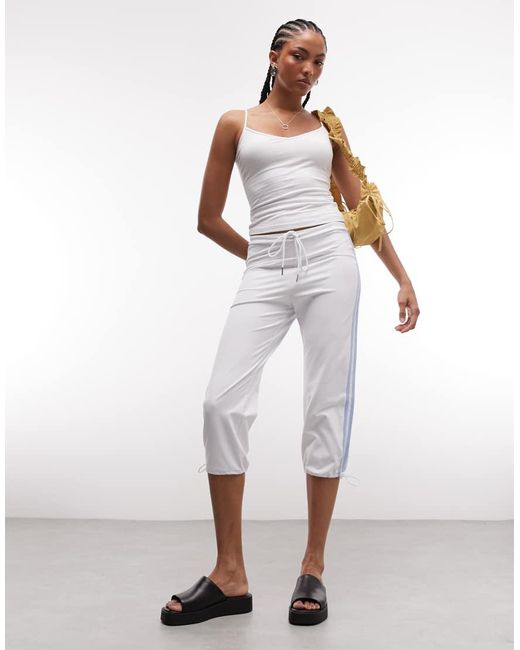 Collusion Metallic Sporty Low Rise Trackpant Capris