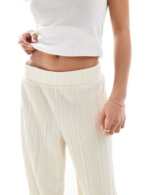 Only Petite Plissé Broek Met Wijde Pijpen in het White