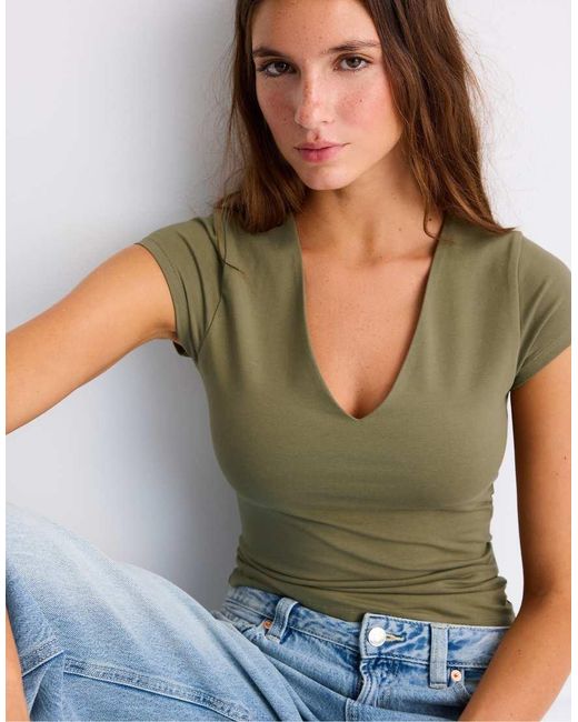 Stradivarius Green V-Neck Short Sleeve T-Shirt