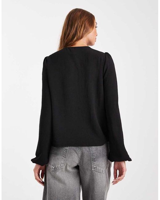 Pieces Blouse Met Gestrikte Voorkant in het Blue