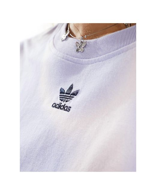 Camiseta morada extragrande con efecto tie dye Adidas Originals de color White