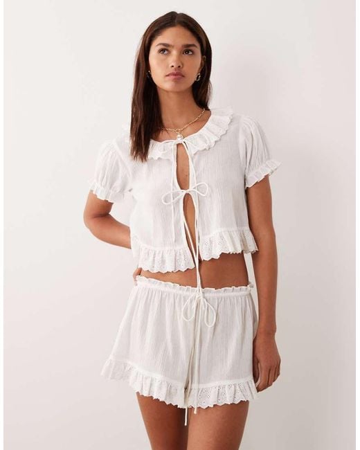 Miss Selfridge White Beach Frill Hem Detail Shorts
