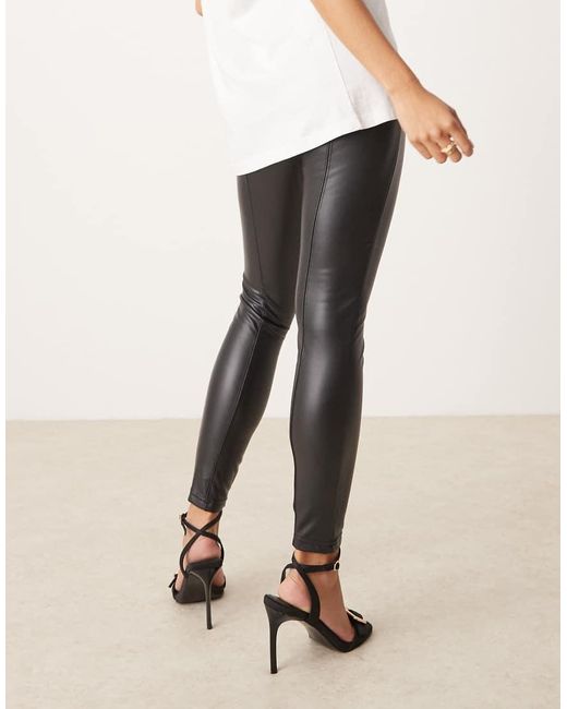 New Look Black Pu Front Seam Leggings