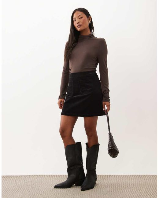 Nobody's Child Petite Brown Russell Pocket Detail Mini Skirt