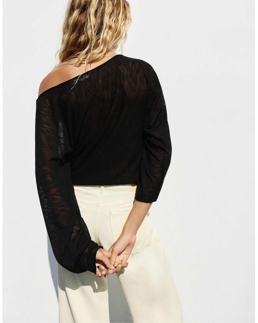 Pull fin asymétrique Pull&Bear en coloris Black