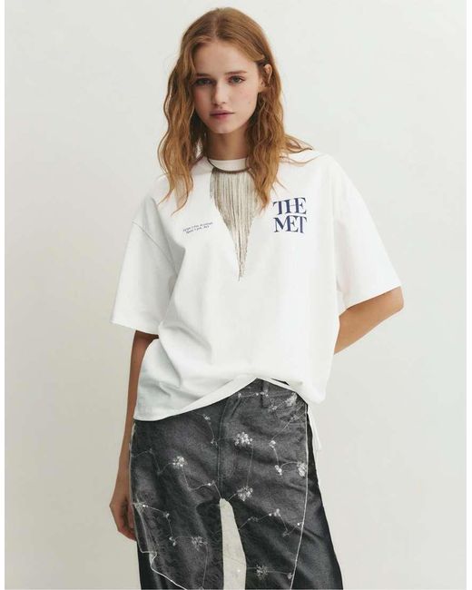 Pull&Bear White The Met T-shirt