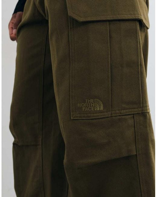 The North Face Black Beta Heavy Cargo Pants for men