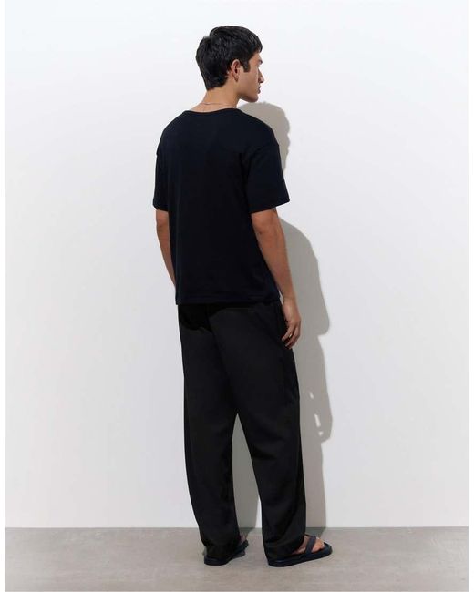 Pull&Bear Black Tailored Fit joggers for men