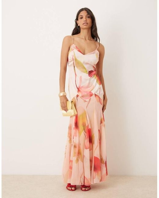 ASOS Maxi Jurk Van Satijn En Chiffon Met Verlaagde Taille En Volle Rok Met Godetplooien in het Pink
