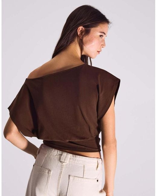 Bershka Brown Asymmetric Print Short Sleeve T-shirt