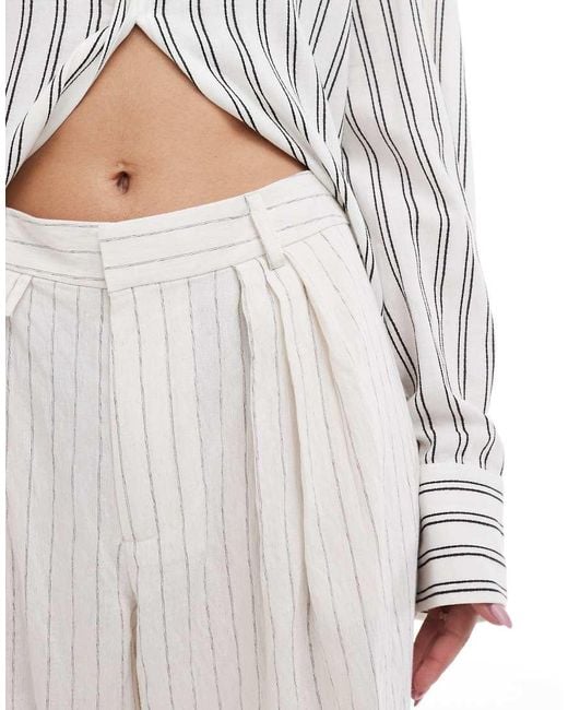 Stradivarius White Wide Leg Crinkle Pleat Front Pants