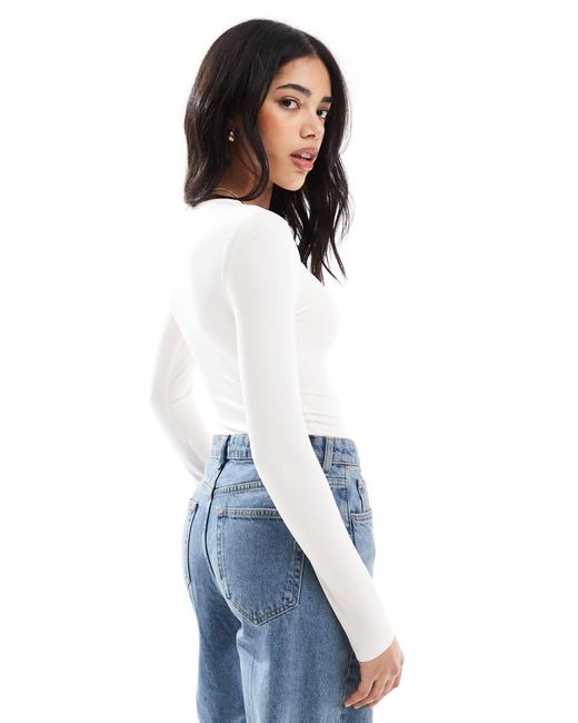 New Look White Long Sleeve Bodysuit With Trim Detail