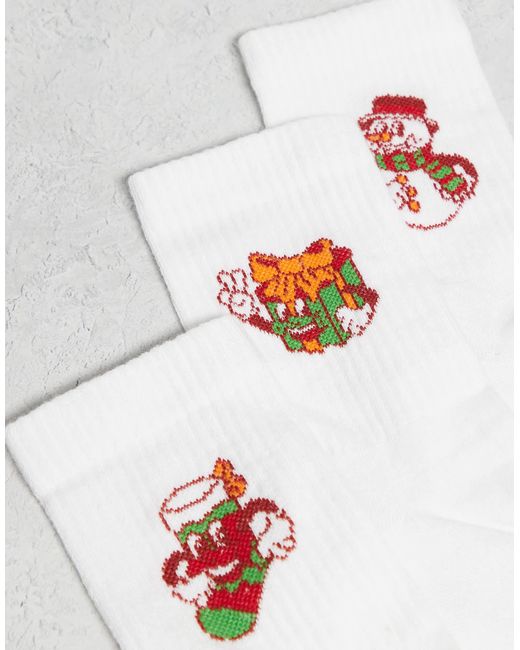 ASOS Gray Christmas 3-pack Socks With Decorations Graphic for men