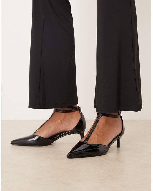 Zapatos Negros De Tacón Bajo De Charol Tosha De Raid de color Black