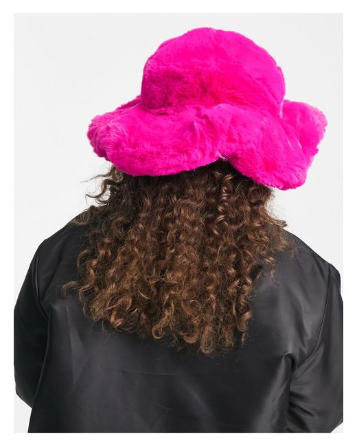 Jayley Pink Y2k Faux Fur Bucket Hat