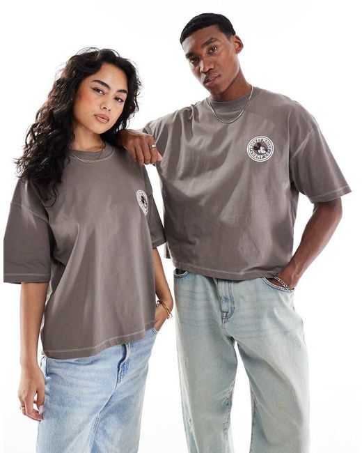 ASOS Recht Oversized T-Shirt Met Disney Mickey Mouse-Prints in het Brown