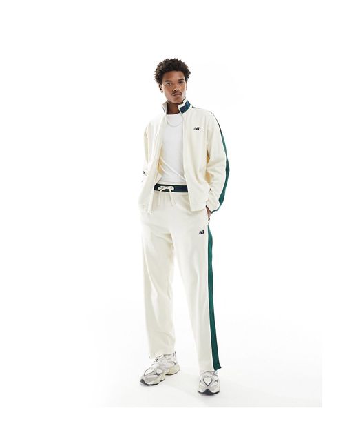 Sportswear greatest hits - giacca beige con zip di New Balance in White