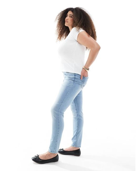 Vero Moda Blue – phia – eng geschnittene jeans