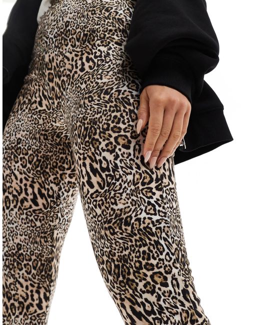 In The Style White – exklusiv – ausgestellte hose mit leopardenmuster