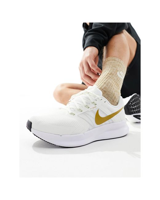 Nike White Run Swift Sneakers for men