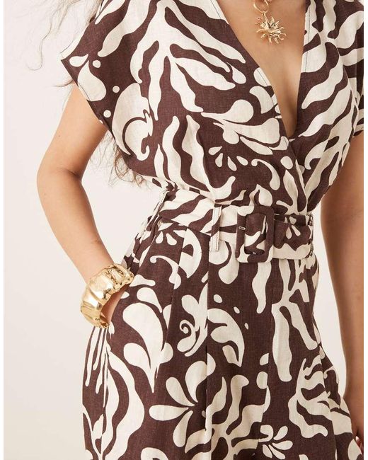 Mango Jumpsuit Met V-Hals, Riem En Bloemenprint in het Natural