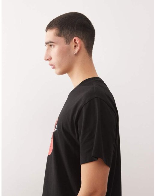 Camiseta Negra De Corte Slim Con Estampado Gráfico De Collusion de hombre de color Black