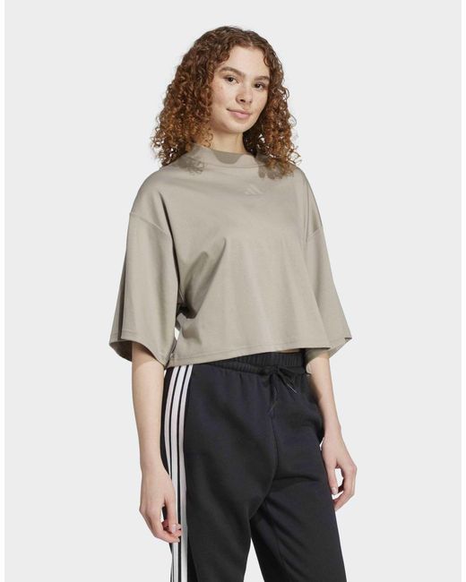 Adidas Natural – city escape – lockeres t-shirt
