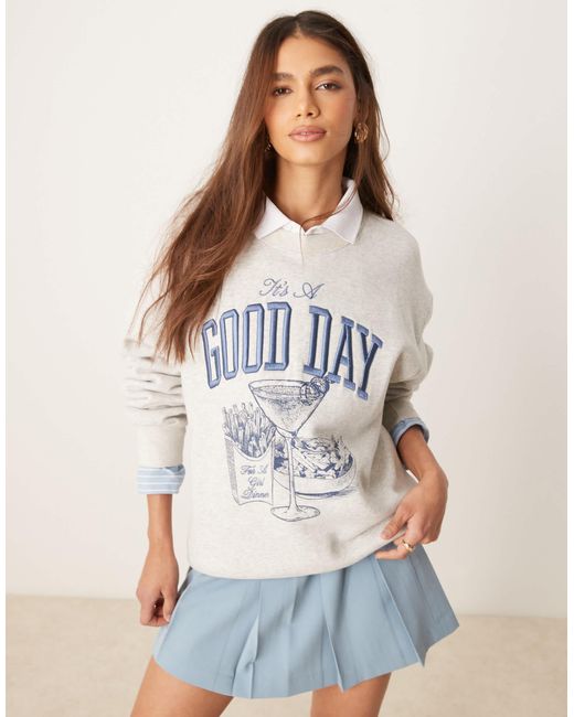 Abercrombie & Fitch White Badge Detail Sweat Top