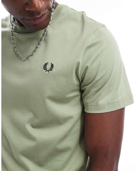 Camiseta De Cuello Redondo En Verde De Fred Perry de hombre de color Green