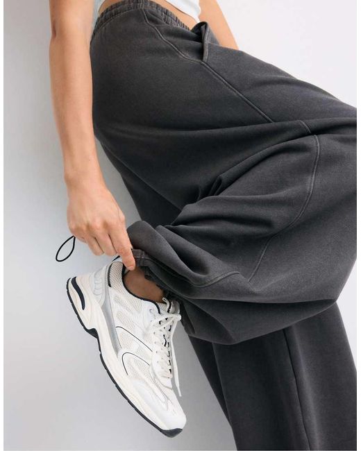Stradivarius White Trainers With Detail
